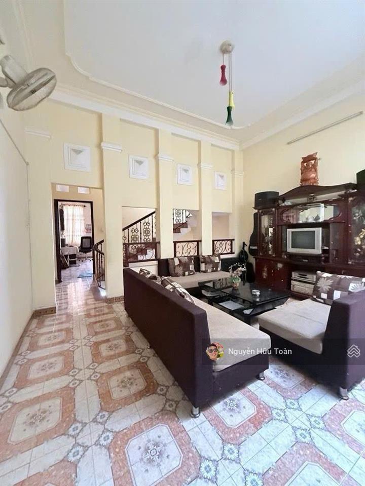 12t4tầng 5x22m hẻm xe hơi đường nguyễn kiệm ngay bệnh viện 175, phường 3 quận gò vấp gần sân bay