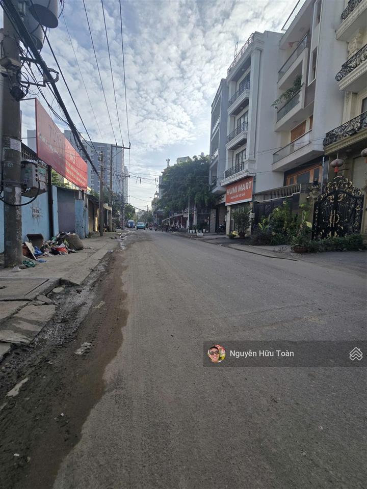 34.5t 8x28m vuông vức mặt tiền đường chữ ngay đường âu cơ gần bv quận tân phú