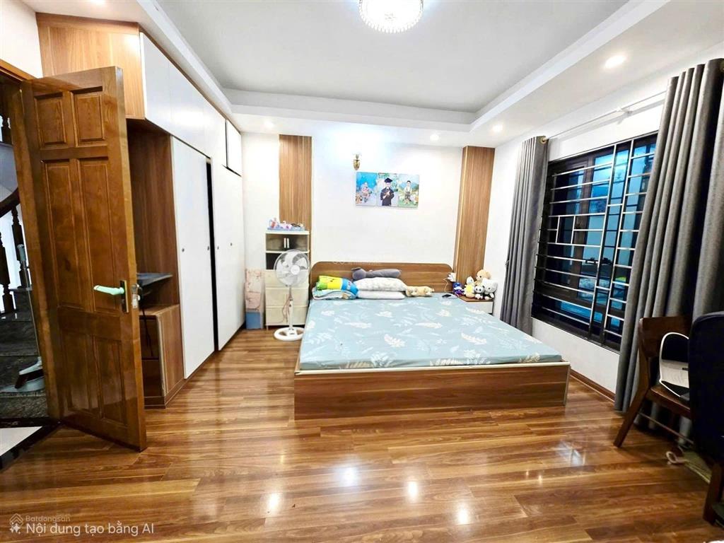 Nhà giá đầu tư vừa ở, cho thuê 40tr  dt 47/55m2 giá 12.x tỷ
