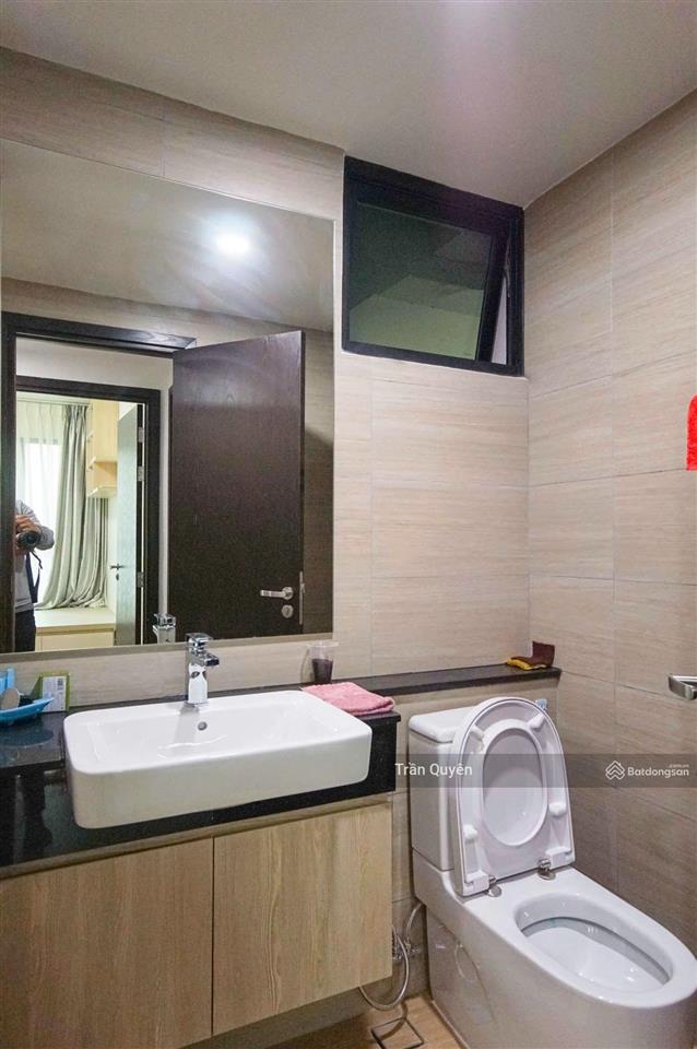 2pn giá tốt 9.3 tỷ  không gian bếp mở  view hồ bơi  pháp lí sẵn sàng  nhà xinh  giá tốt