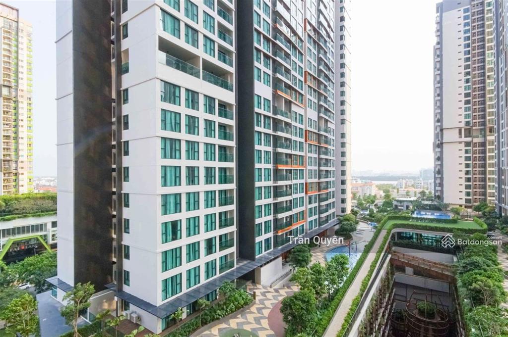 2pn giá tốt 9.3 tỷ  không gian bếp mở  view hồ bơi  pháp lí sẵn sàng  nhà xinh  giá tốt