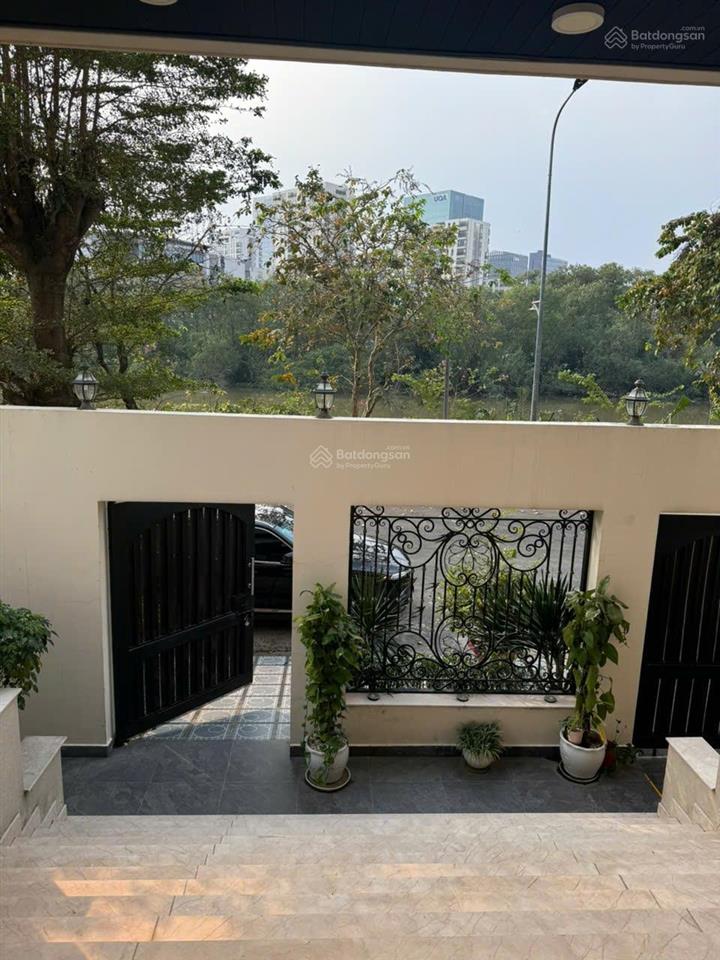 Cho thuê văn phòng biệt thự the everrich 3  quận 7 giá chỉ 40 tr/tháng