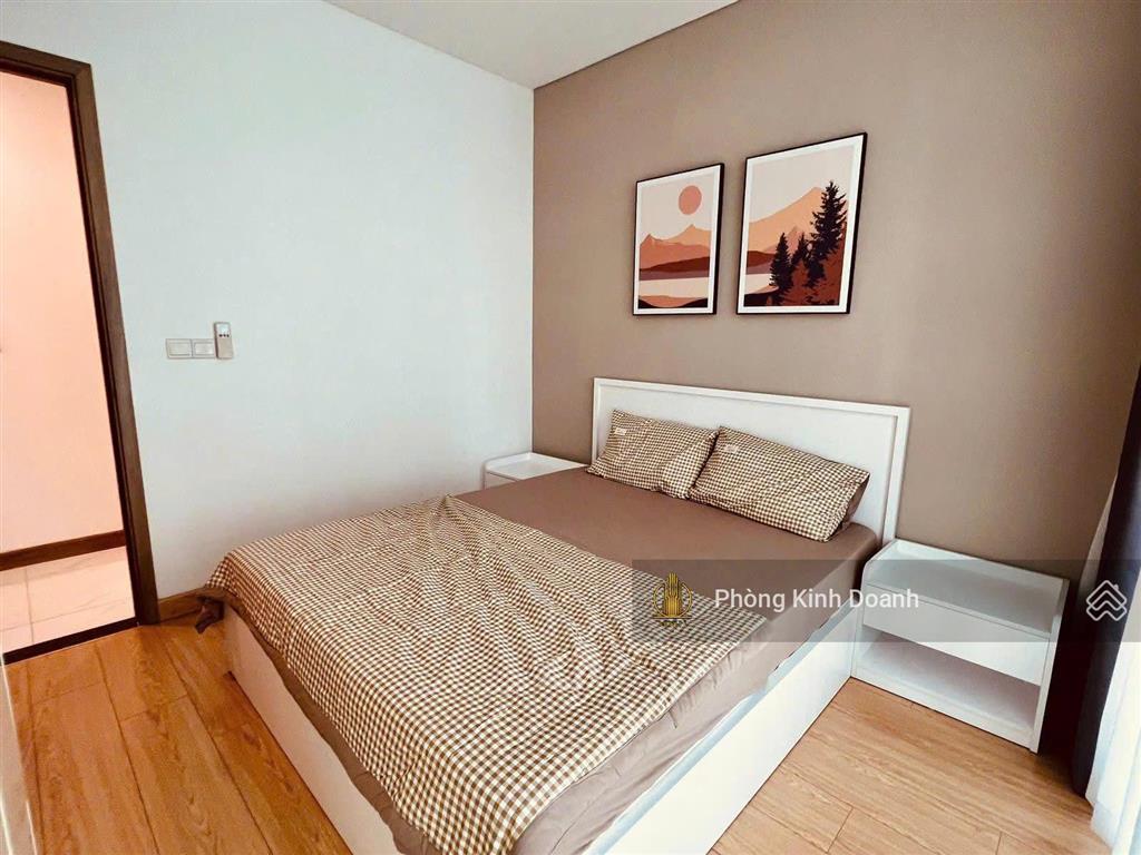 Nam minh land  bán căn hộ sunwah pearl 2 phòng ngủ, tòa golden house nội thất đầy đủ, sẵn hđt