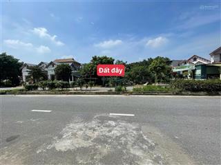 Đất kinh doanh tt hợp châu, chân núi tam đảo, mặt tiền 16m làm quán hay xây kiot đều đẹp