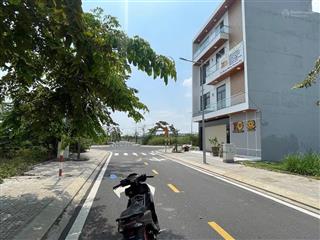 Bán gắp nền đất 90m2 5x18m đường 12m khu dân cư dragon pearl đối diện kcn đại dũng giá 1tỷ782