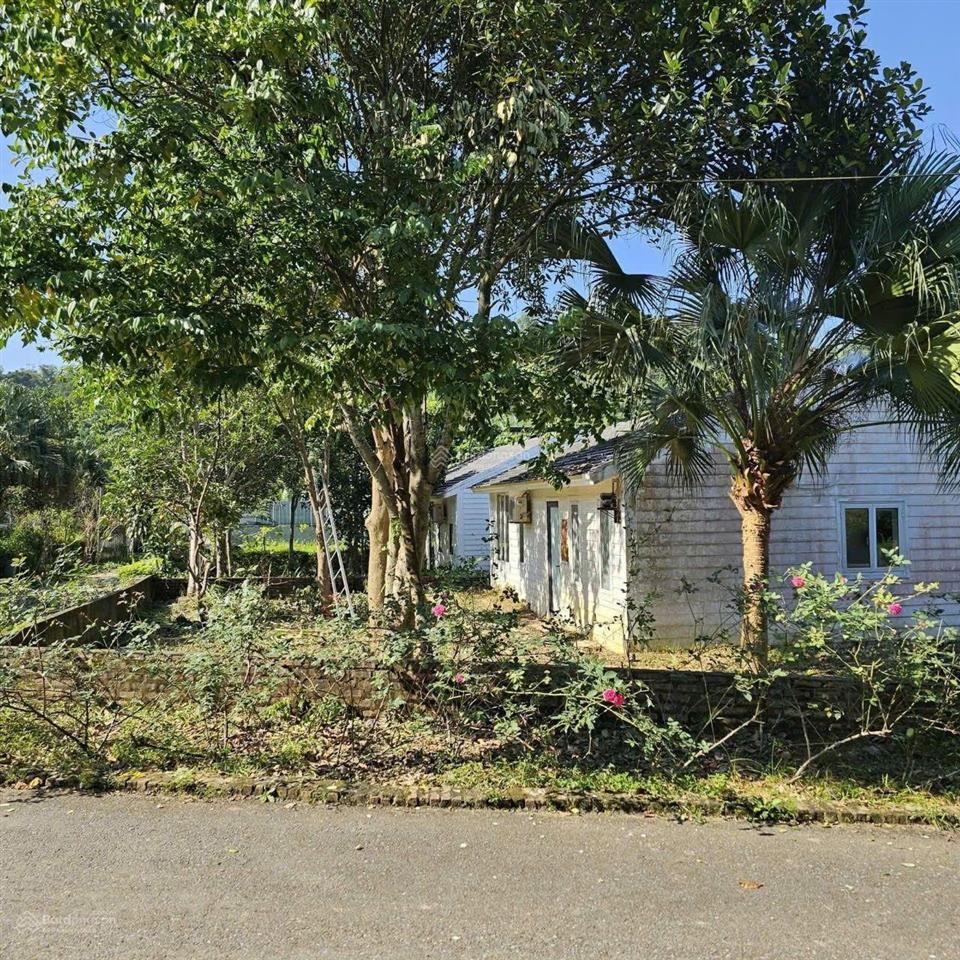 View hồ, lô góc 2 mặt đường ô tô tránh nhau, vị trí đẹp nhất tại khu nghỉ dưỡng cao cấp sunset vill
