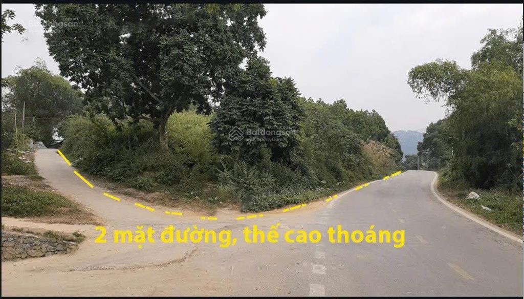 Bán lô vip 2 mặt tiền trục chính cư yên cổng khu công nghiệp nhuận trạch lương sơn hoà bình