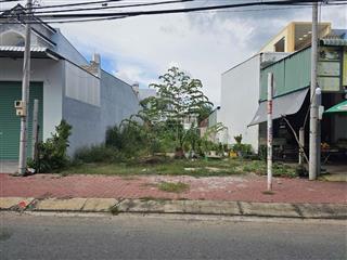 Kẹt tiền bán gấp lô đất ở ngay cầu bình điền, đường dương đình cúc, 8mx21m, sổ riêng, giá 3 tỷ 8