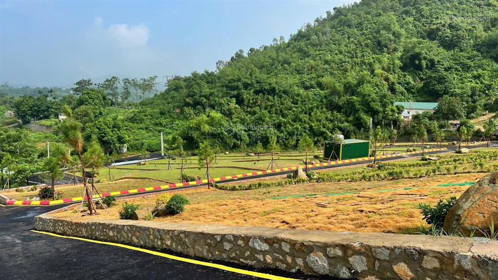 Chỉ hơn 10tr/m² sở hữu ngay 300m² đất nghỉ dưỡng, cách trung tâm hà nội 30 phút