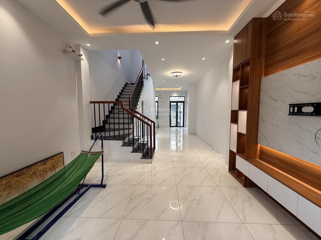 7.5 tỷ đặng văn bi trường thọ thủ đức 70m2 mới keng đường 6m, cách ga metro chỉ 3km, hoàn công đủ