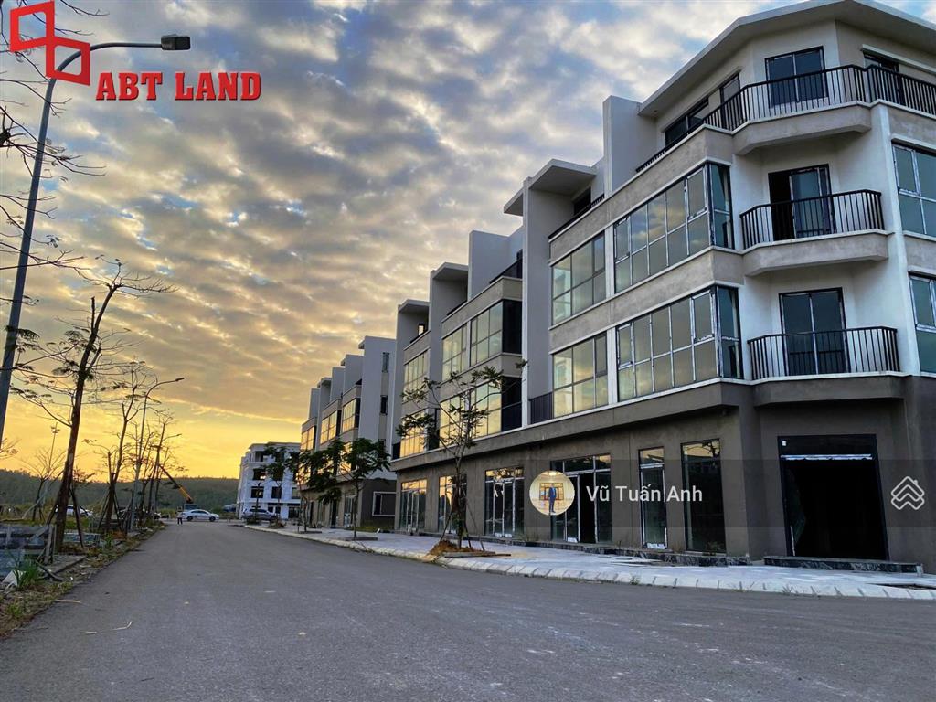 Flc tropical hạ long, gđ1 75m2 giá 16,xtr/m2 đất. vào tiền 2tỷ. rẻ nhất thị trường