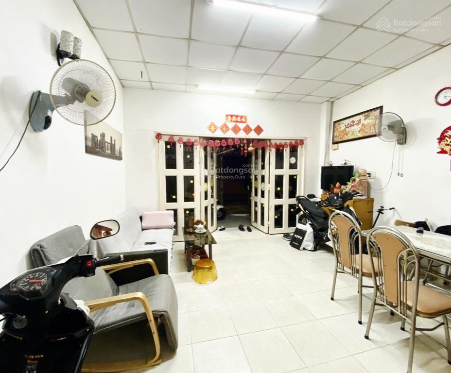 Nhà không mua tiếc, hẻm xem hơi phường 25 bình thạnh, dt 89m, gần đh ngoại thương, xây chdv 8 tầng