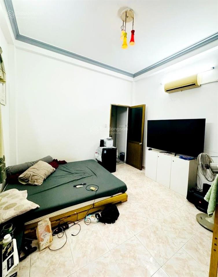 Bán nhà ngay chợ cây quéo, 4 tầng btct, giáp phú nhuận, gò vấp, 10m ra mặt tiền hoàng hoa thám