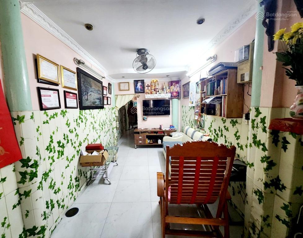 Nhà bình thạnh 53m2 gần chợ bà chiểu, hẻm xe hơi quay đầu, ngang nhà 4m, chủ bán gấp chỉ nhỉnh 5tỷ
