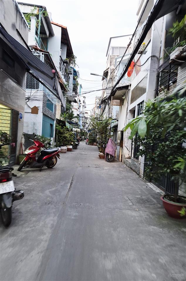 Chủ bán gấp nhà 2 mặt hẻm xe hơi, sát vách quận 1, dt 57m, chỉ 7.xt, phường 3, bình thạnh