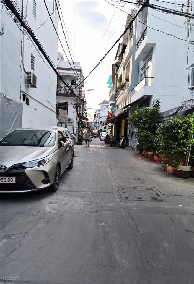 Chủ bán gấp nhà 2 mặt hẻm xe hơi, sát vách quận 1, dt 57m, chỉ 7.xt, phường 3, bình thạnh