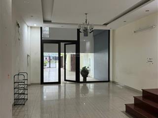 Bán gấp nhà 3 tầng 160m2 đất, 24 tỷ tại đường 30/4, hòa cường bắc, hải châu, đà nẵng