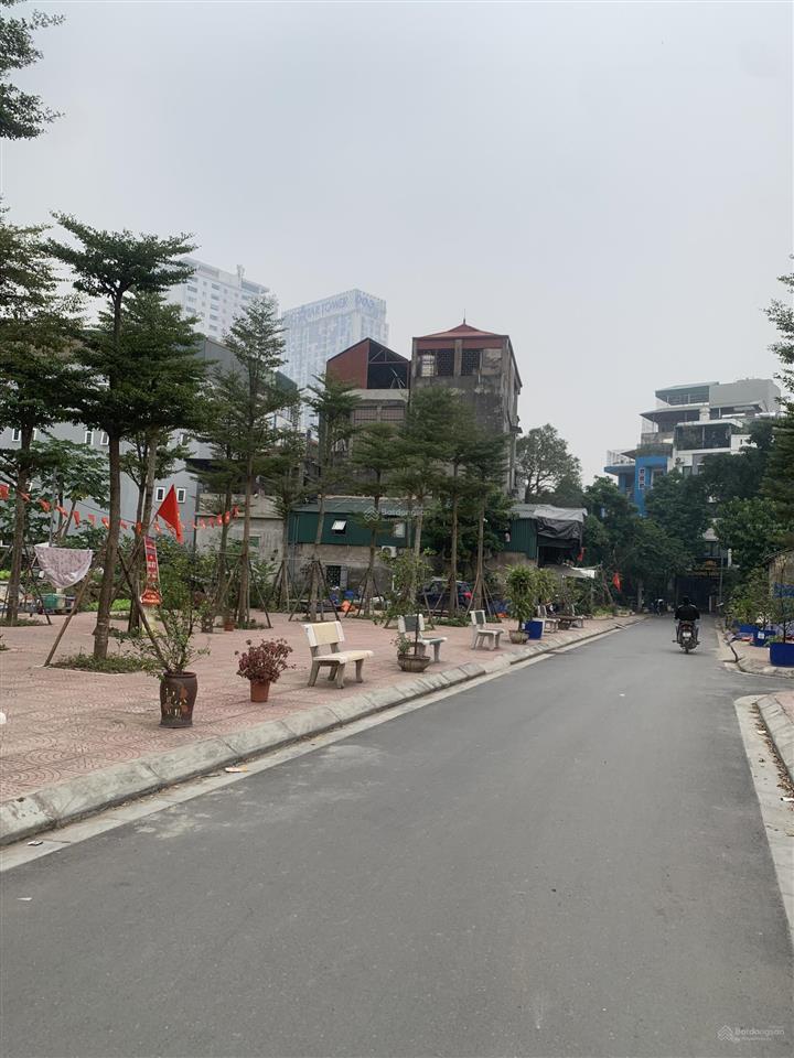 Bán gấp đất cực đẹp 63m2 mt 4.5m, nằm cạnh công viên cây xanh, sát kđt park city, ngõ rộng ô tô vào