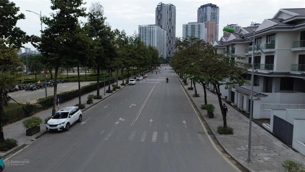 Bán đất 52m2 ngõ thông kinh doanh, ô tô vào thoả mái sát tttm aeon mall hà đông, đường lê quang đạo