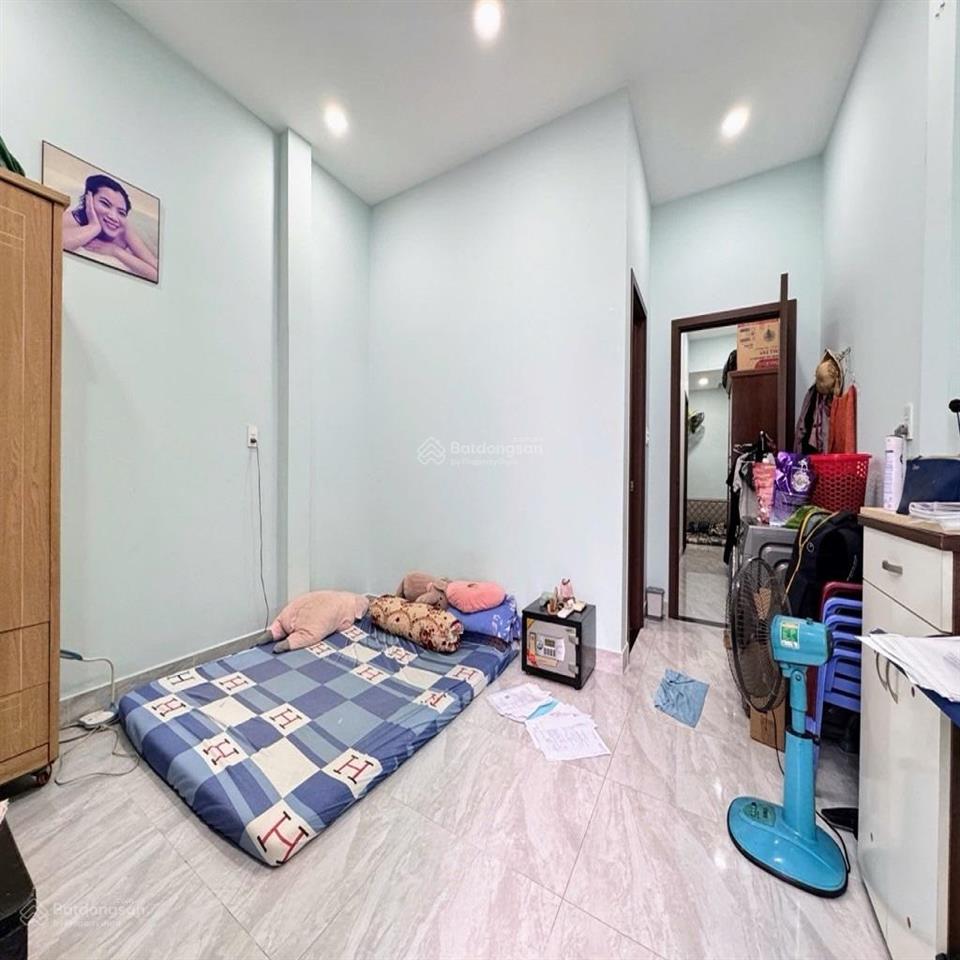 Nhà còn mới đẹp ở ngay, ngang 4m (48m)  hẻm xe hơi  mã lò  chỉ 4.07 tỷ!