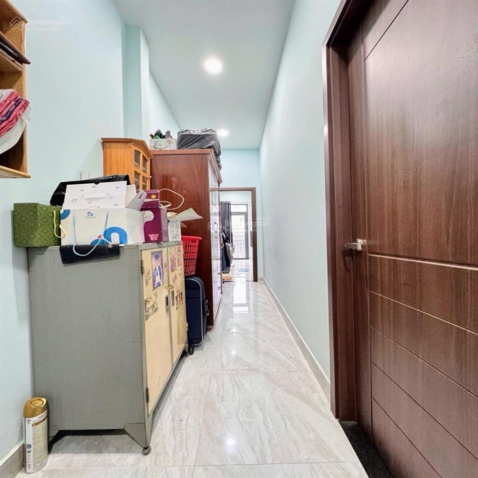 Nhà còn mới đẹp ở ngay, ngang 4m (48m)  hẻm xe hơi  mã lò  chỉ 4.07 tỷ!