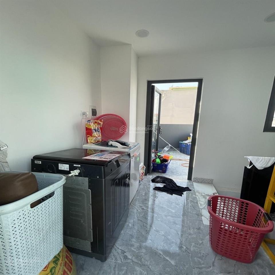 Siêu phẩm 3 tầng đúc kiên cố  ngang 4.2m cực đẹp  mã lò bình tân  chỉ 4.3 tỷ!