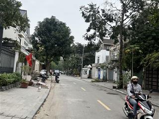 Bán biệt thự văn phú hà đông 216m mặt tiền 10m sổ nở hậu hàng hiếm