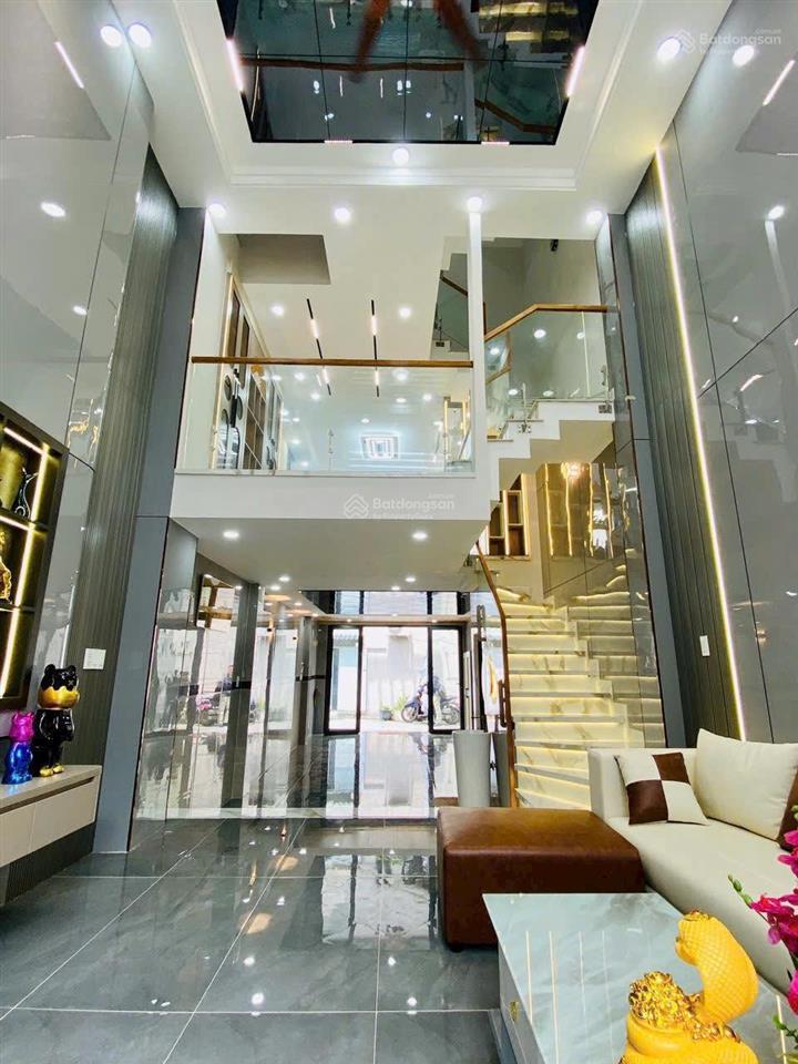 Chủ người hoa bán nhà trần phú 3 lầu 88m2 chỉ với 3,35 tỷ sổ đầy đủ , hẻm xe hơi di chuyển các quận