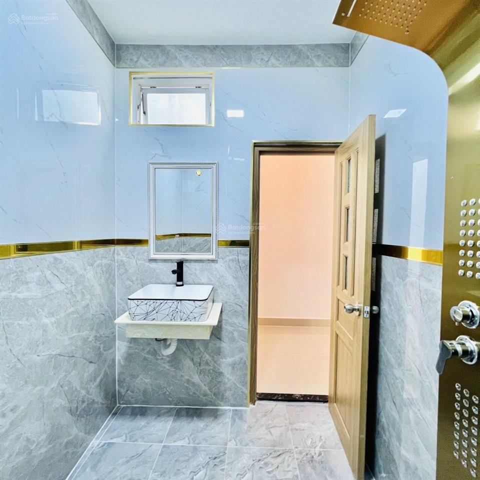 Cô hòa bán nhà mặt tiền thành công, tân phú, 87,2 m2/ nhà 4 tầng sổ riêng, đường rộng 10m