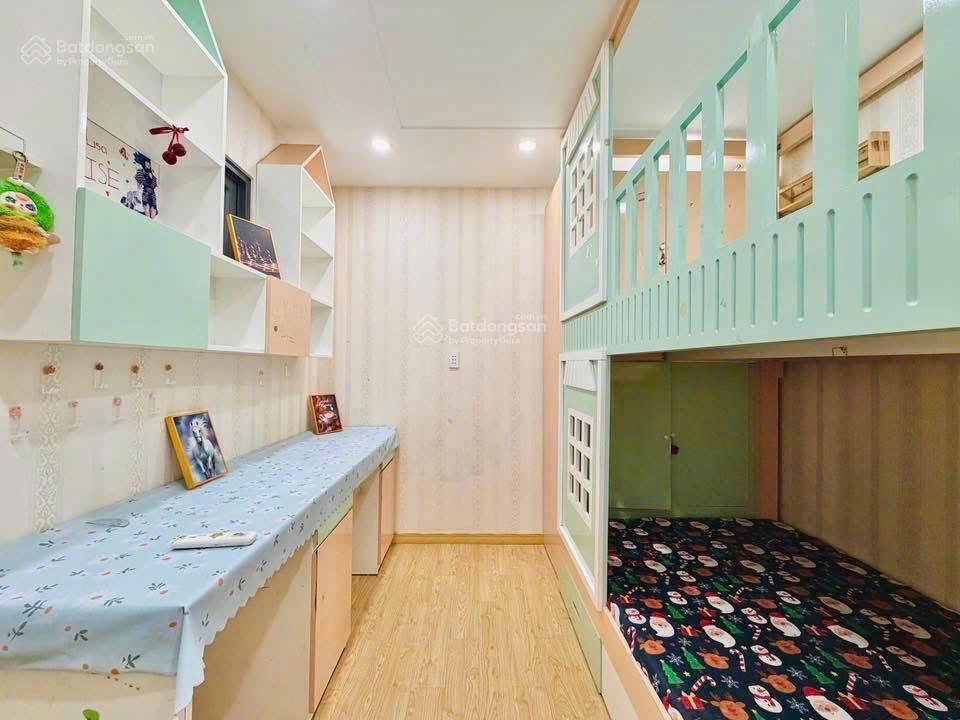 Tôi chính chủ cần bán gấp nhà tại đường trần quốc thảo, phường 9, q3, dt 48m2 (4x12m)