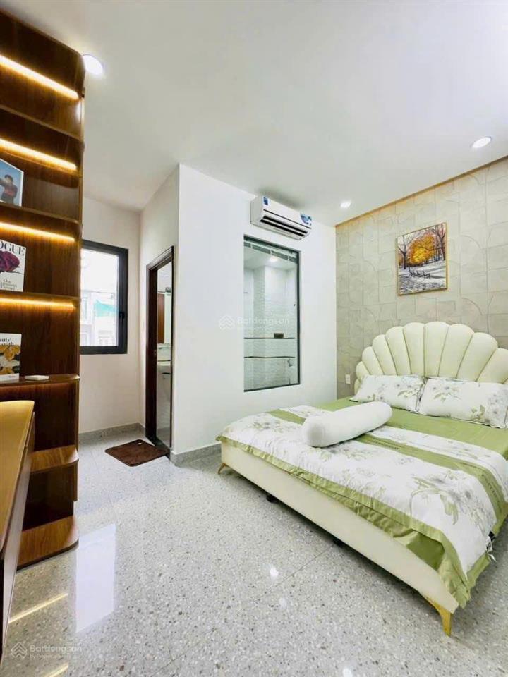 Bán nhanh nhà tại đ. pasteur, p.võ thị sáu, q.3, giá 2,99 tỷ,dt 56m2(4x14m), dòng tiền 18tr/tháng.