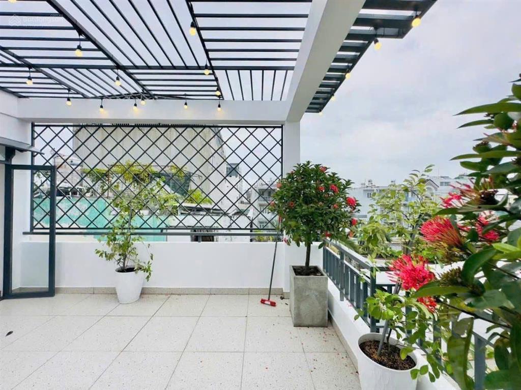 Bán nhanh nhà tại đ. pasteur, p.võ thị sáu, q.3, giá 2,99 tỷ,dt 56m2(4x14m), dòng tiền 18tr/tháng.