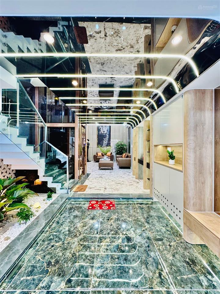 Chính chủ bán nhà đường tuệ tĩnh, p.11, q.11, 90m2, (6x16) 2 tỷ 970, ô tô tận nhà, hoàn công đủ.