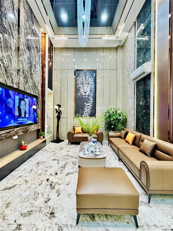 Chính chủ bán nhà đường tuệ tĩnh, p.11, q.11, 90m2, (6x16) 2 tỷ 970, ô tô tận nhà, hoàn công đủ.