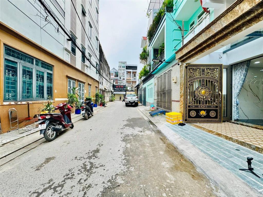 Chính chủ bán nhà đường tuệ tĩnh, p.11, q.11, 90m2, (6x16) 2 tỷ 970, ô tô tận nhà, hoàn công đủ.