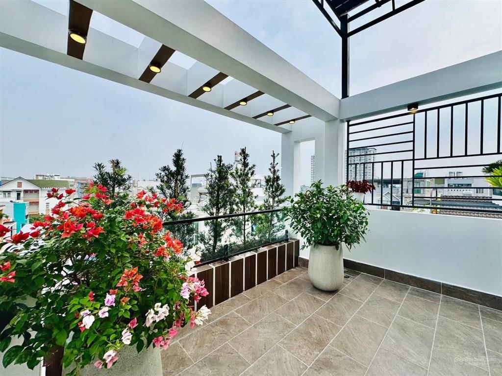 Chính chủ bán nhà đường tuệ tĩnh, p.11, q.11, 90m2, (6x16) 2 tỷ 970, ô tô tận nhà, hoàn công đủ.