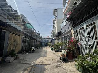 Nhà rẻ nhất khu vực 3 tầng giá chỉ 4.75 tỷ chợ đường tl57