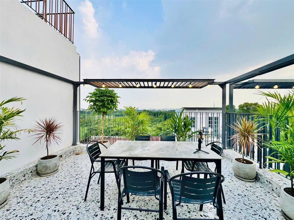 Nhà đẹp cần bán chỉ 2 tỷ 890 trước tết ngay tại gò vấp, khu mới đầu tư cực tốt. dt 67,2m2, shr, hđt