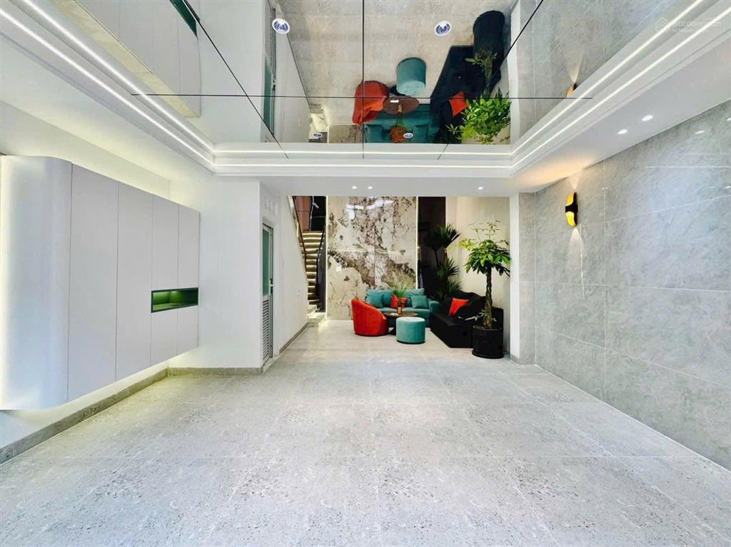 Nhà đẹp cần bán chỉ 2 tỷ 890 trước tết ngay tại gò vấp, khu mới đầu tư cực tốt. dt 67,2m2, shr, hđt