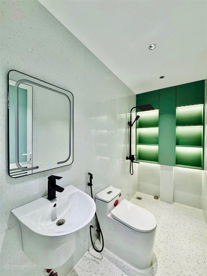 Nhà đẹp cần bán chỉ 2 tỷ 890 trước tết ngay tại gò vấp, khu mới đầu tư cực tốt. dt 67,2m2, shr, hđt