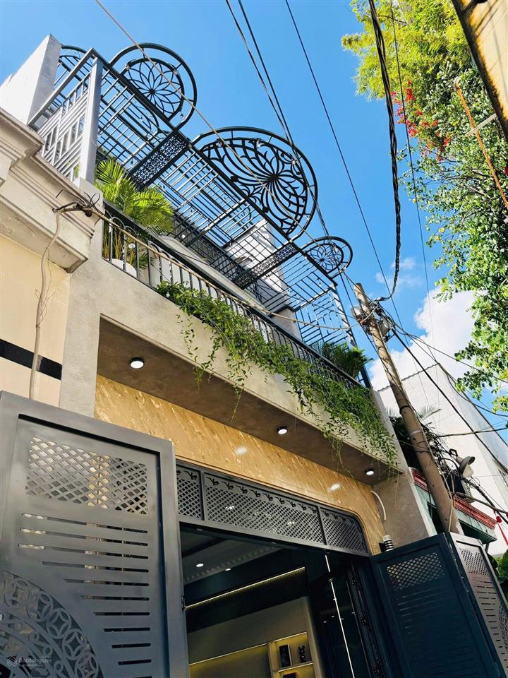 Chịu lỗ bán gấp giá 3,32 tỷ tại cư xá đô thành, quận 3. dt 72,5m2, shr,  0901 388 *** chốt deal vội