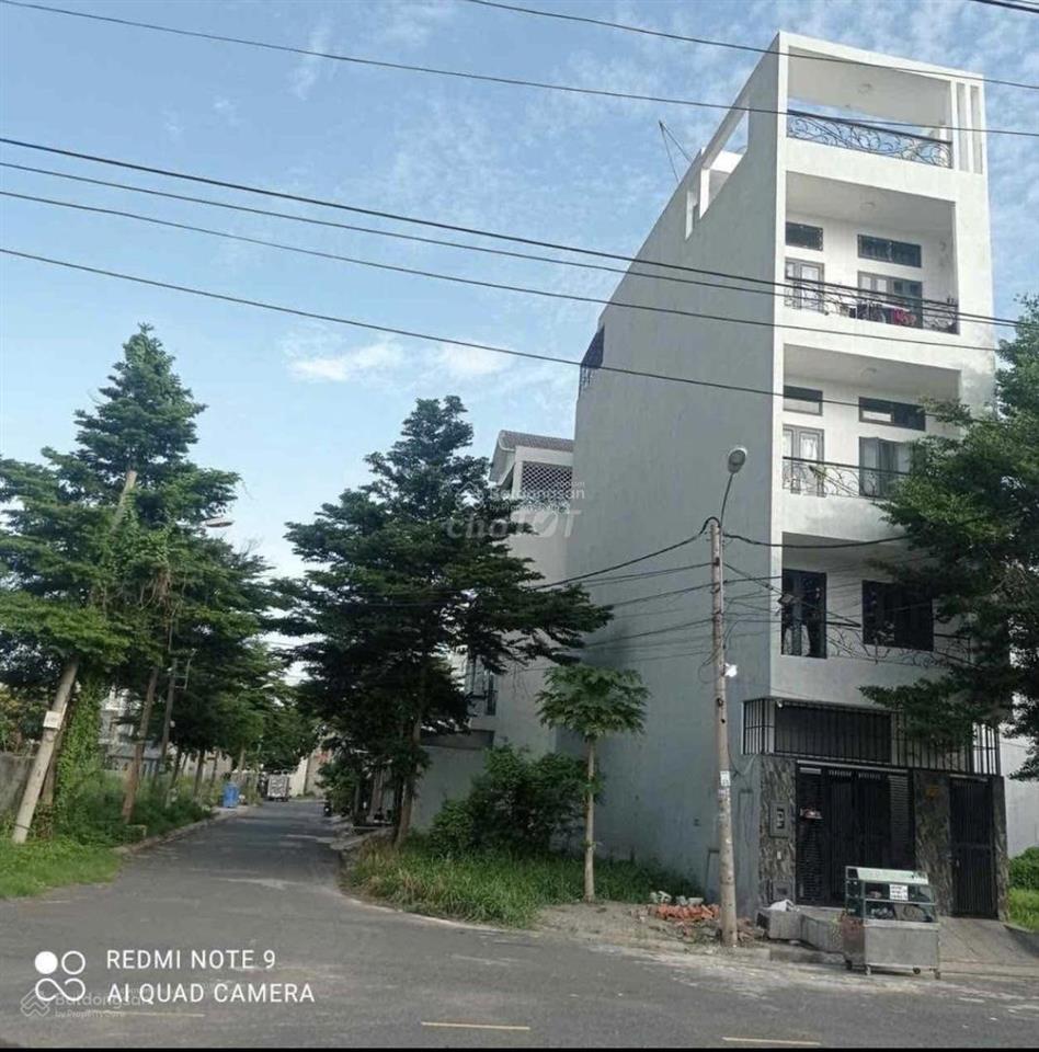 Chủ kẹt tiền bán đất giá cực tốt 3,4tỷ ở kdc quận 8. sổ hồng trao tay, dt 92m2, ngang chuẩn 5m, plc