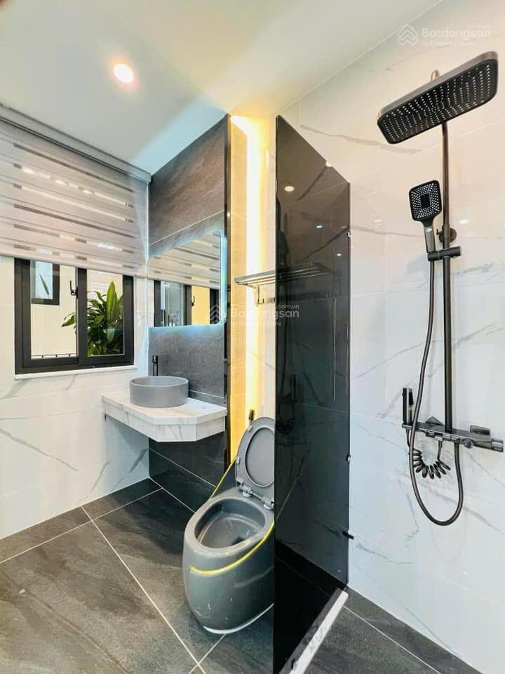 Sở hữu ngay căn nhà hxh đường vườn chuối , p4 , q3 dt 81m2 giá 3 tỷ 390 sổ hồng riêng chính chủ