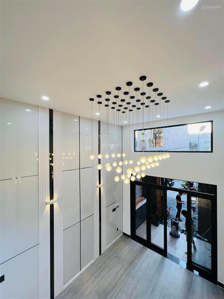 Sở hữu ngay căn nhà hxh đường vườn chuối , p4 , q3 dt 81m2 giá 3 tỷ 390 sổ hồng riêng chính chủ