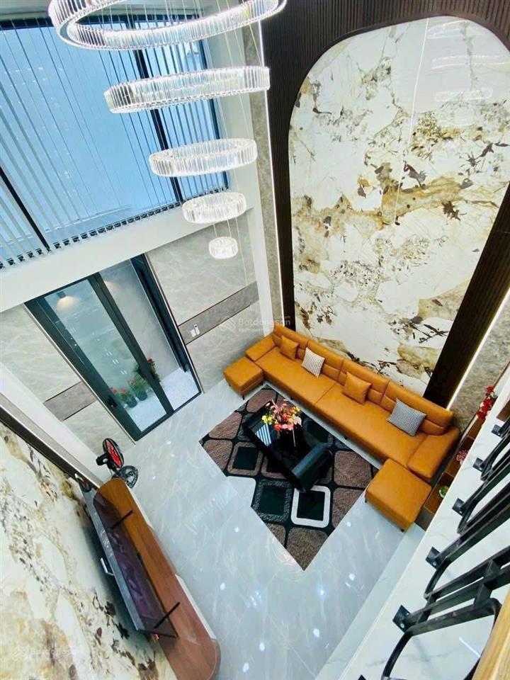 Cực kì hiếm bán nhà hẻm 6m đường huỳnh mẫn đạt p2 q5 dt 64m2 giá 3tỷ390 sổ hồng riêng chính chủ