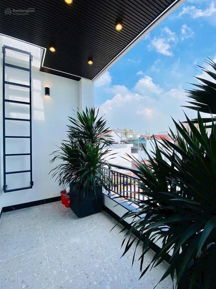 Cực kì hiếm bán nhà hẻm 6m đường huỳnh mẫn đạt p2 q5 dt 64m2 giá 3tỷ390 sổ hồng riêng chính chủ