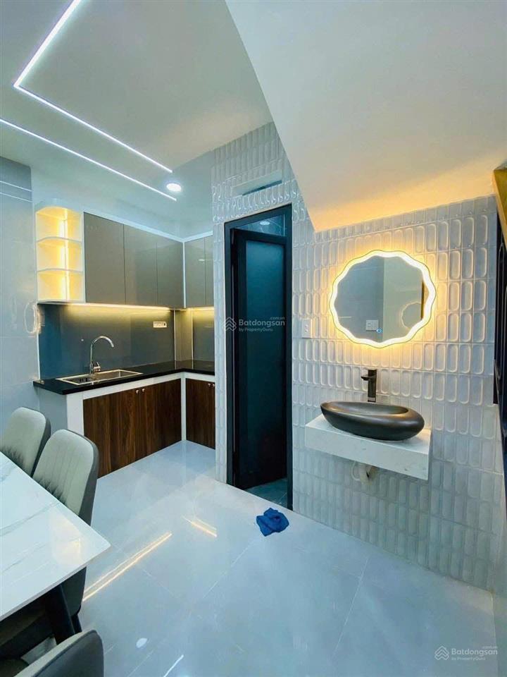 Chính chủ kẹt vốn bán gấp, đ. trường chinh, p. trung mỹ tây, q12, dt 72m2, giá 3 tỷ 890tr, sổ hr