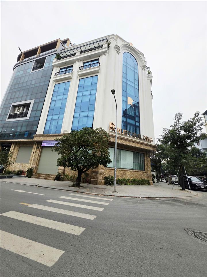 100 tỷ có mảnh đất vàng mặt phố trịnh công sơn 186m mt11m phù hợp xây tòa nhà, khách sạn.