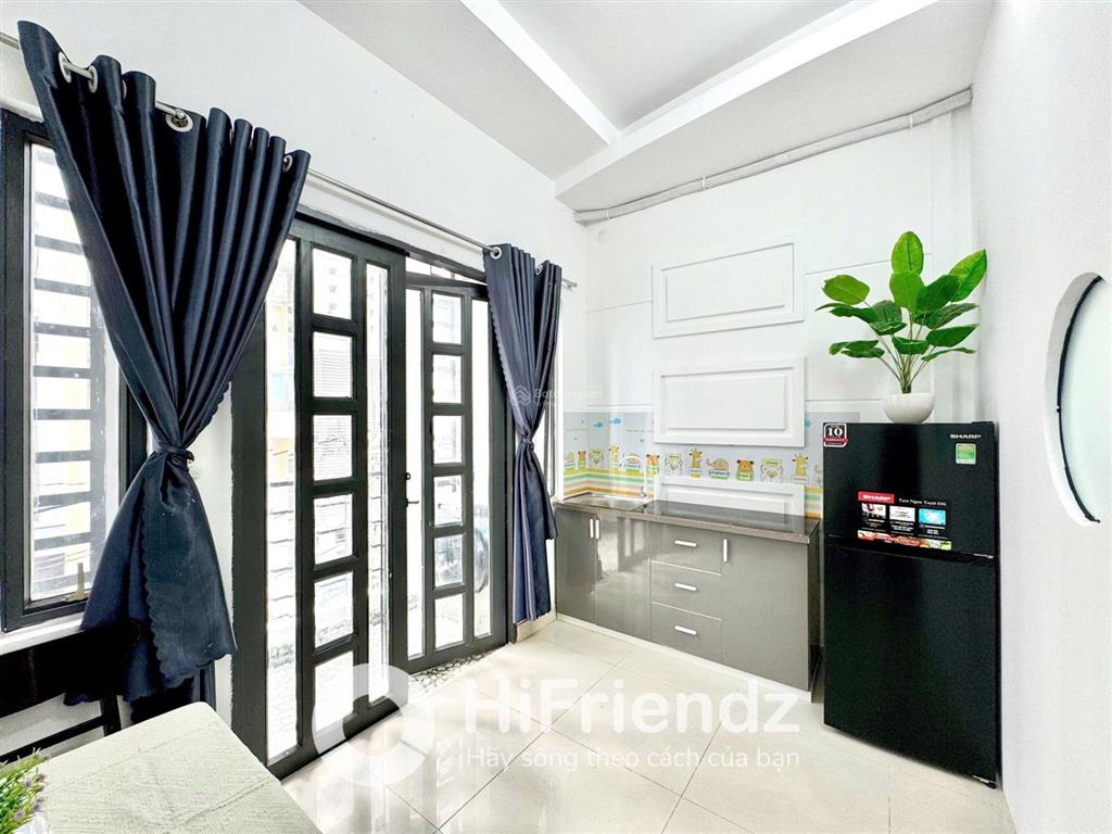 Cho thuê cc mini 1pn tách bếp bancol, 35m2 gần vòng xoay lê đại hành, q10 thoáng sạch sẽ, an ninh