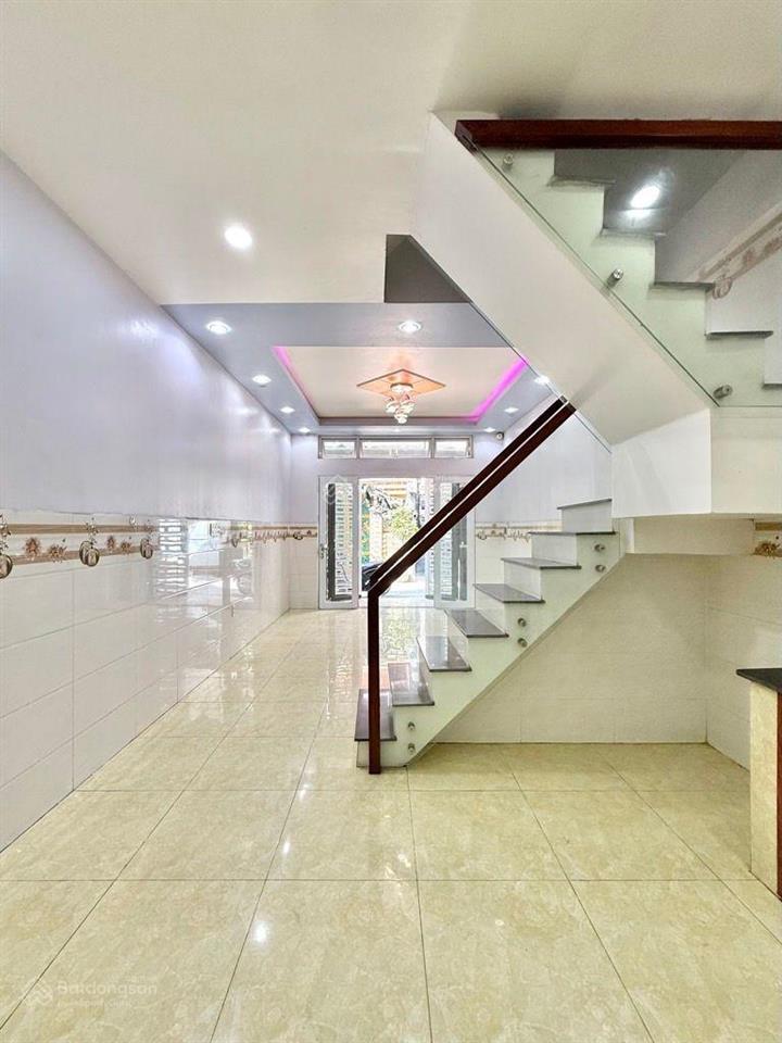 Phạm văn hai tân bình  3 tầng btct  nhà mới ở ngay chỉ hơn 7 tỷ